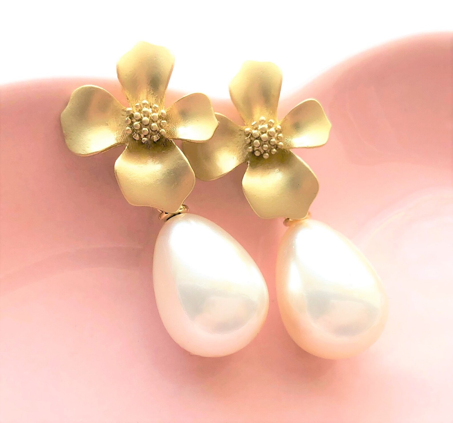 Self-Portrait Gold Flower Pearl Earrings