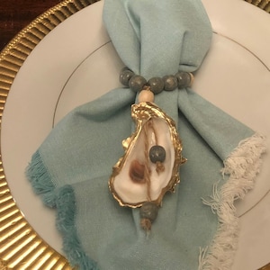 Oyster Shell Napkin Rings, Oyster Napkin Holder, Blue -  Grey and and natural Bead Napkin Holders, Beach Napkin Rings, Beach Wedding Decor