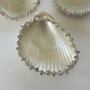 Plato grande para anillos con concha, regalo para anfitriona, recuerdos de boda en la playa, plato pequeño para baratijas, regalo de compromiso