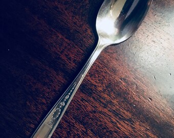Community Plate GROSVENOR pattern Teaspoon, No monogram, Oneida, Flatware,