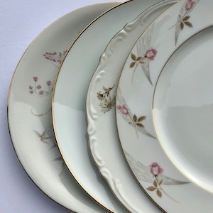 Mismatched China Set of 4 Dinner Plates, 1151