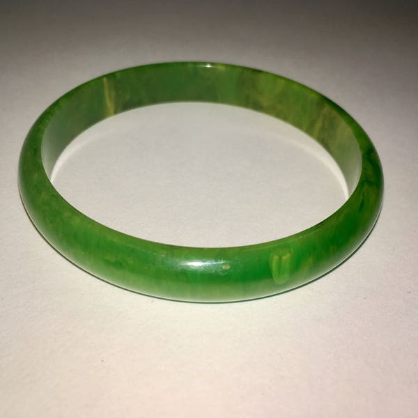 Bakelite Bracelet Glossy Green Spinach Marble Simichrome Tested Bakelite Bangle Bright Spinach Marble Narrow Dome Bangle Art Deco Bakelite