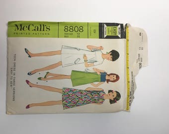 1960s Teen Girls Flared Shift Dress McCalls 8808 Vintage Sewing Pattern Size 12 Bust 32