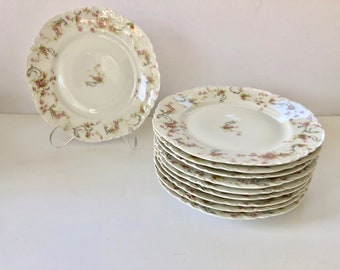 Rare and Hard to Find Haviland France Limoge Dates to 1893 - 1931 Scallop Edge delicate floral sprays Salad or Luncheon Plates