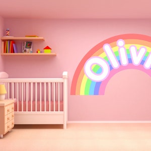 PERSONALISIERTER PASTEL REGENBOGEN Wandaufkleber fürs Kinderzimmer
