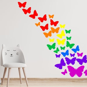 Zestaw naklejek ściennych RAINBOW BUTTERFLIES naklejka do pokoju dziecięcego sztuka winylowa 2 rozmiary wielokolorowy wielokolorowy jasny dziecięcy mural do pokoju