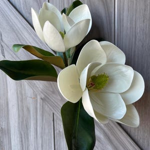 8&quot; Magnolia Spray, Magnolia Spray, Magnolia Stem, Magnolia Bush, Faux Magnolia Stem, Wedding Flower, Floral Home Decor, Floral Photo Prop
