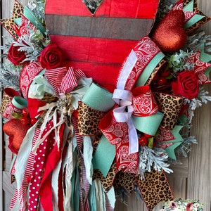Red Heart Wreath, Valentine Wreath, Rag Bow Wreath, Rustic Heart Wreath, Heart Door Wreath, Farmhouse Wreath, Love Door Wreath, Heart Wreath image 6