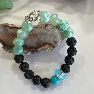 Magic turtle bracelet at the beach