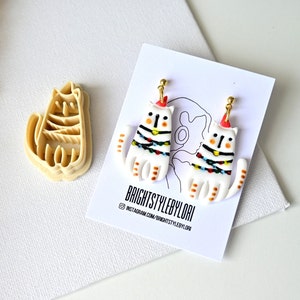 Christmas Cat Polymer Clay Cutter/ Mirror Holiday Clay Cutters/ Winter Embossing Clay Cutters