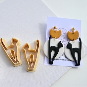 Black cat Polymer Clay Cutter/ MIRROR Halloween Clay Cutters/ 3D Printed Clay Cutter/ Fall (Autumn) Embossing Clay Cutter