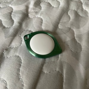 3D Printed - Minimalist AirTag Key chain holder
