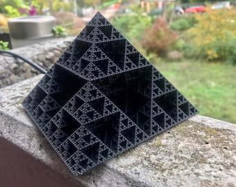 3D Printed - Fractal Pyramid