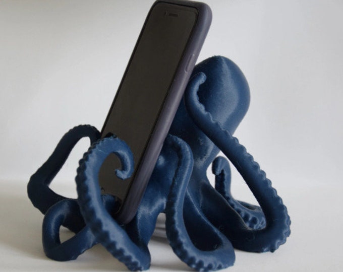 3D Printed - Octopus Smartphone Stand