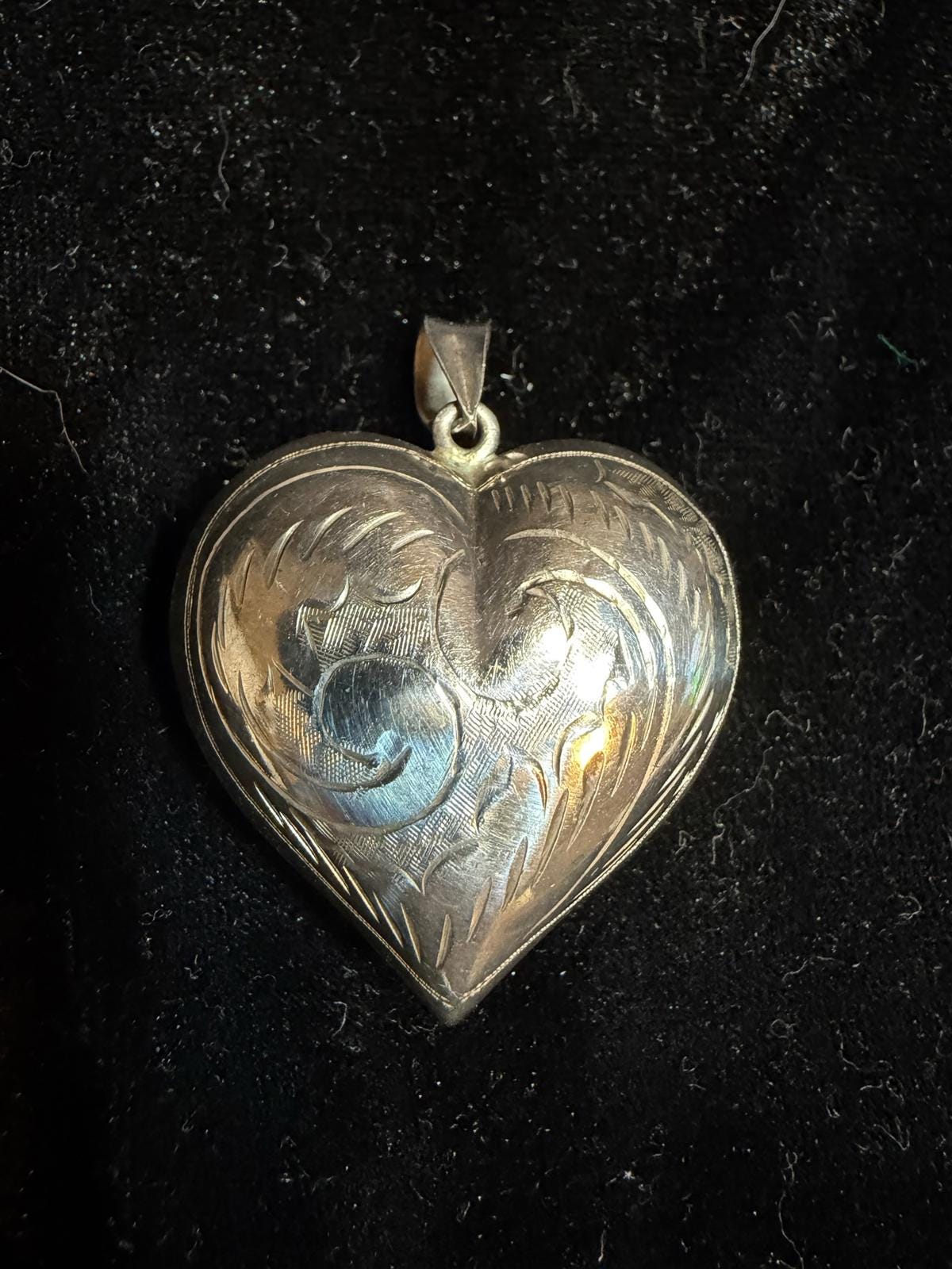 Vintage Etched Sterling Silver Puffy Heart Pendant - Etsy