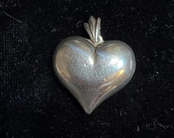 Vintage Sterling Silver Puffy Heart Pendant Charm .925