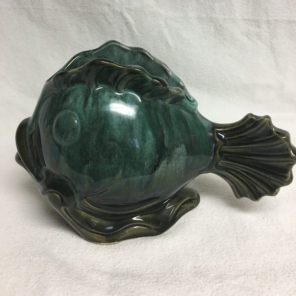 Vintage Blue Mountain Pottery Blow Fish Green Drip Pottery  Planter Large Stamped Made in Canada W114