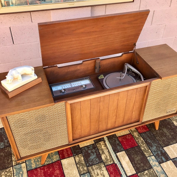 The Simone by Zenith, 1963 Tube Stereo Record Player Console Serviced