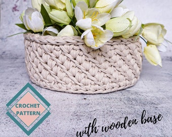 Mother's Day Crochet round basket pattern in PDF with crochet instructions. Circle Crochet basket, tshirt yarn crochet beginner pattern .