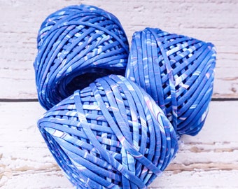 T-shirt yarn, cotton chunky yarn for crochet bags, rugs and baskets. Textile fabric, recycled t-shirt yarn. Blue cosmic