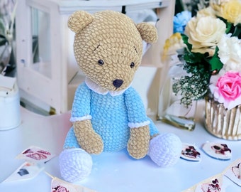 Crochet bedtime teddy