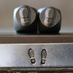 6 mm Kampfstiefel DIY Schmuckherstellung Metall Design 2 Stempel Set - Stamping Kit, Werkzeuge, Presse, Maschine & Zubehör - SGCH-300301