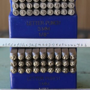 3mm fuente Corsiva elegante combinación Metal sello letra Set - sello de joyería - SGE-1UL