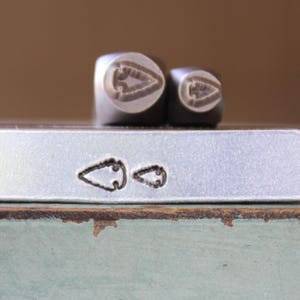 6mm and 4mm Southwest Arrowhead Metal Design 2 Stamp Set - Supply Guy Stamp - SGCH-592593