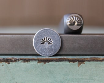 Timbro in metallo con design a raggiera indiana da 5 mm per la creazione di gioielli fai da te - Kit per stamping, strumenti, pressa, macchina e forniture - SGCH-454