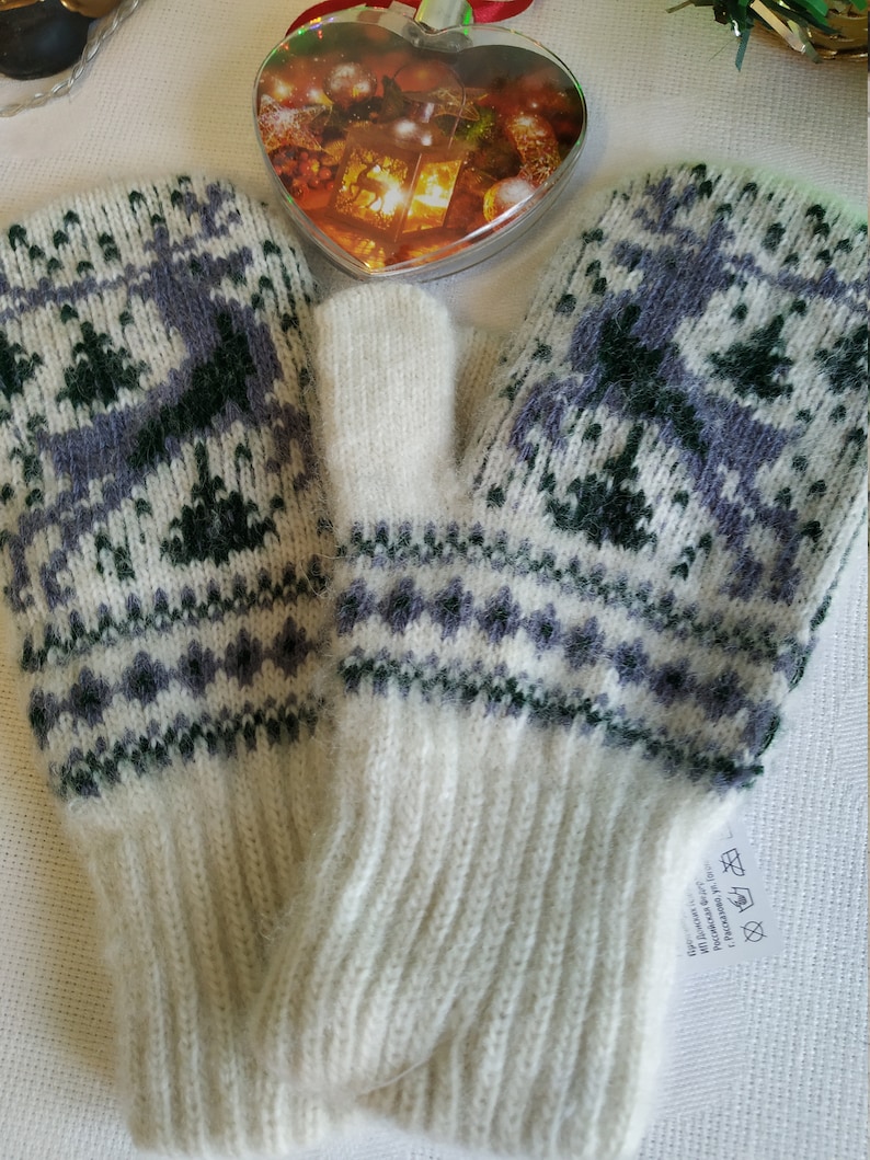 Soft Warm Woolen Mittens Cute Christmass Gifts Ladies woolen mitts Knitted woolen mitts with patterns Original Russian Warm Woolen Mittens