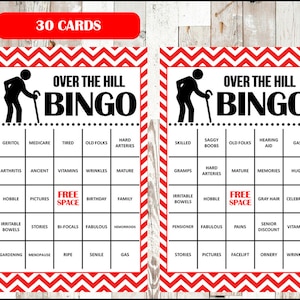 Over the Hill Bingo - Gioco di Bingo per feste di compleanno - 30 carte diverse - Parole di Bingo a tema vecchiaia - Dimensioni mezza pagina - DOWNLOAD IMMEDIATO