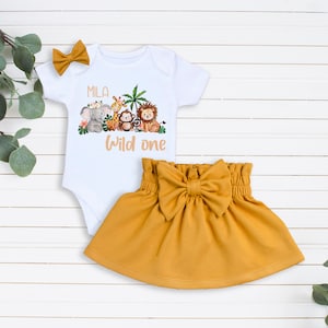Roupa de primeiro aniversário para meninas, safari personalizado, aniversário, menina selvagem, animais da selva, ouro rosa, elefante, macaco, girafa, leão, mostarda, floral