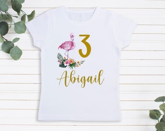 3ème fille de tenue d’anniversaire, chemise d’anniversaire flamingo, fille de tenue d’anniversaire 3ème anniversaire, fête de flamants, trois, fille d’anniversaire de plage