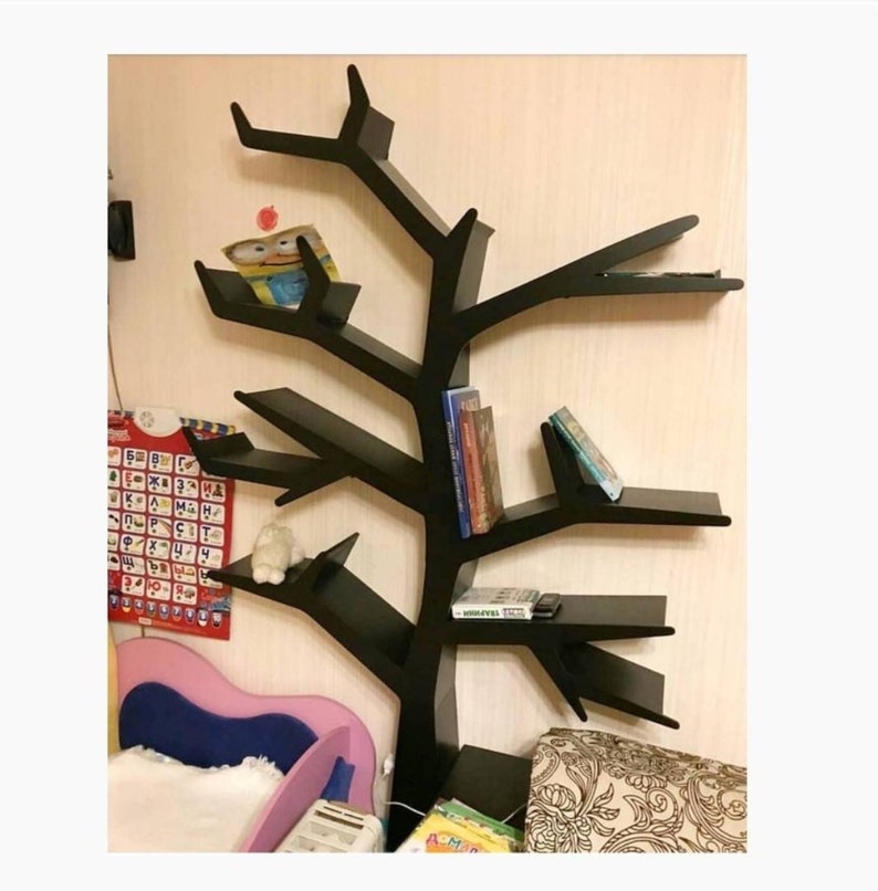 Tree shelf