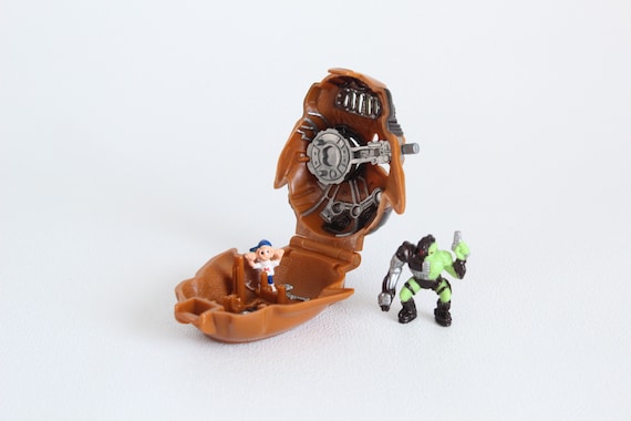 Complete - Vintage MIGHTY MAX Battles Skull Warrior, 