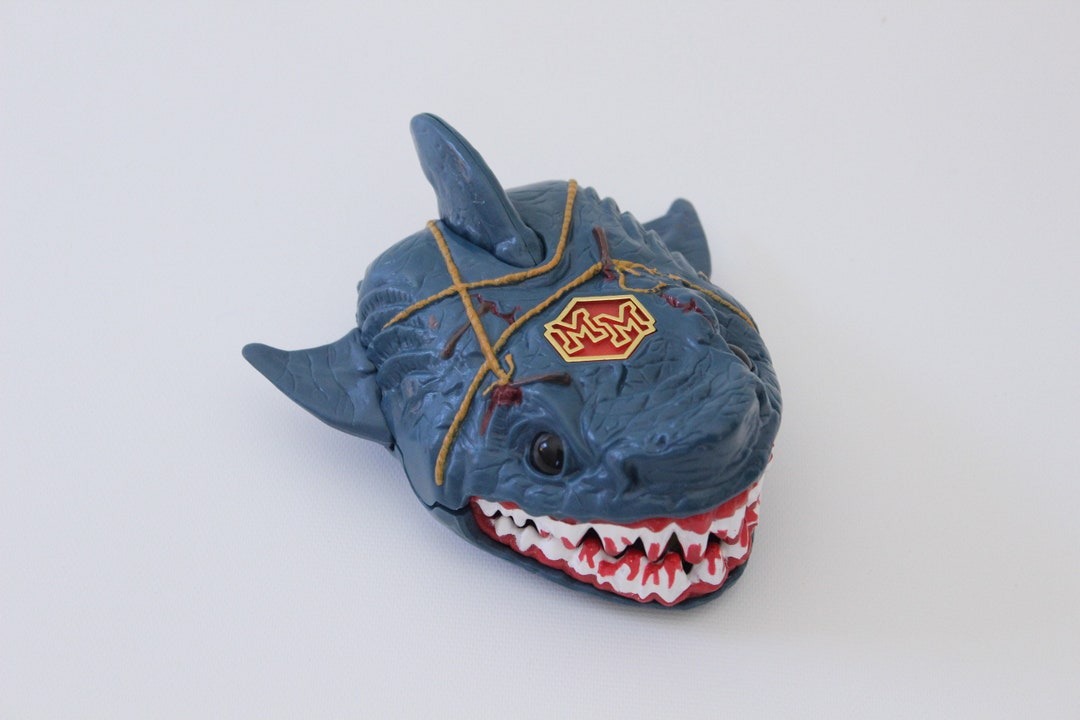 NOT Complete Vintage MIGHTY MAX Shark, Jaws of Doom/ Caught by the Maneater, doom Zones