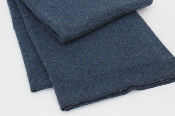 Beautiful Vintage NAVY Blue Wool Blanket DOUBLE Size Bed Sea