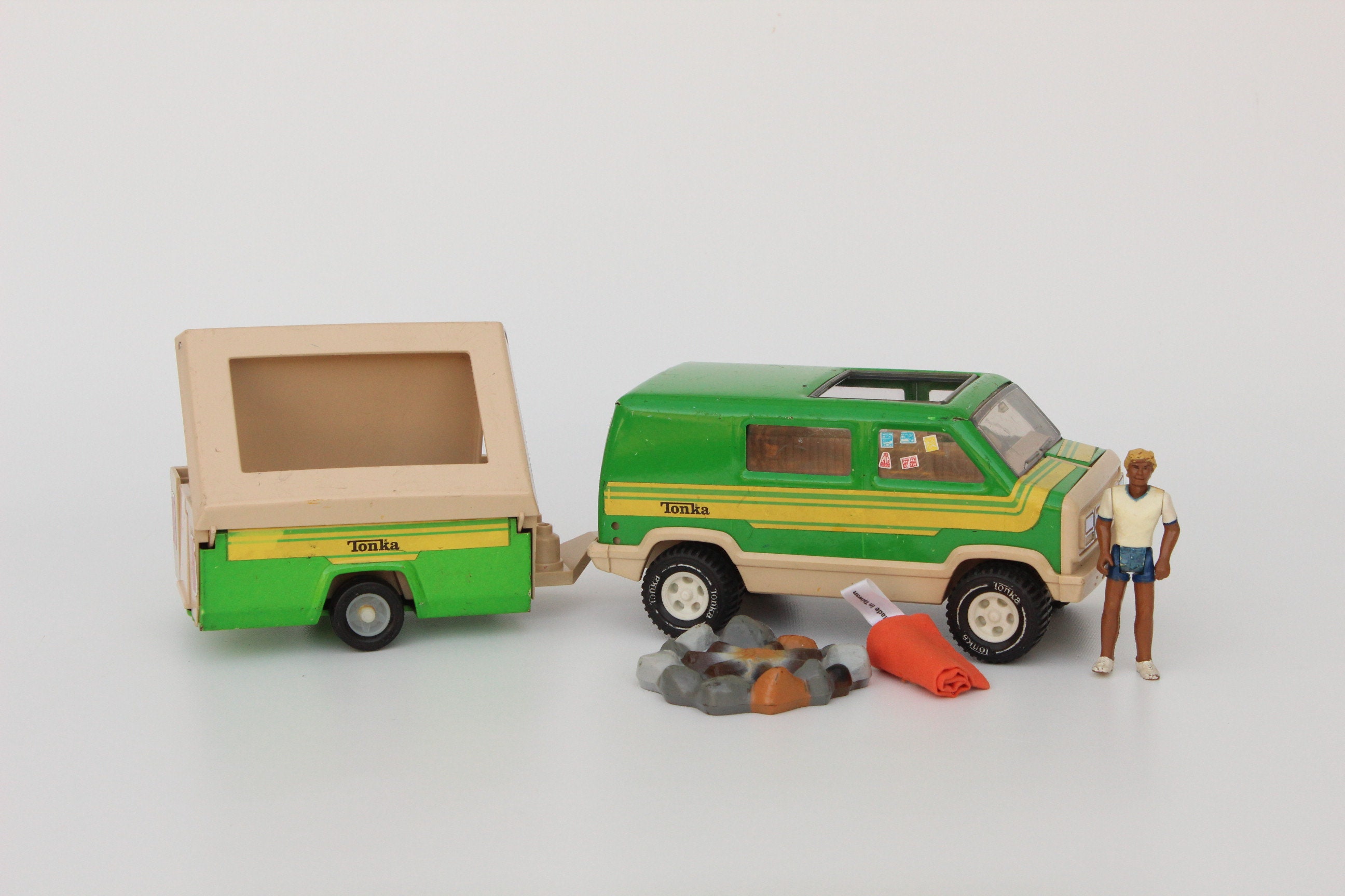 Vintage TONKA Van & Pop-up Camper With One Action FIGURE - Etsy