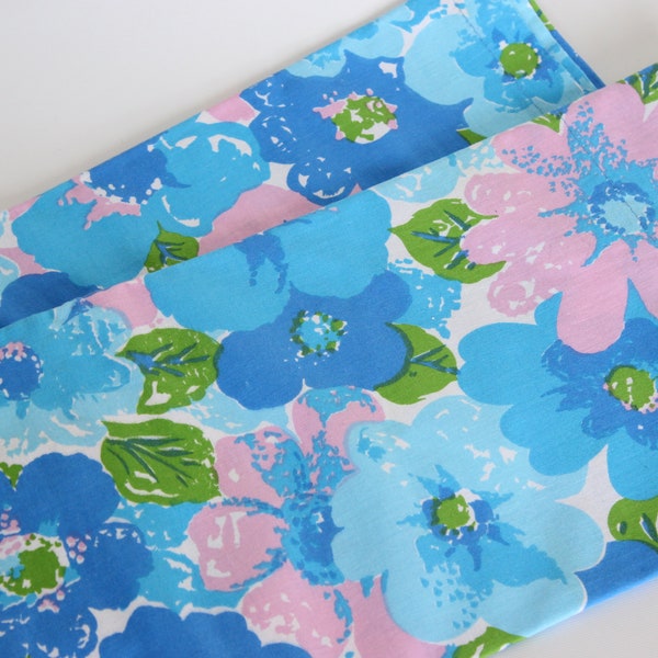 NEW! Unused and Besutiful! 1 Vintage TWIN Top Flat Sheet in Blue & Pink Floral, 100% Cotton, WABASSO, Made in Canada