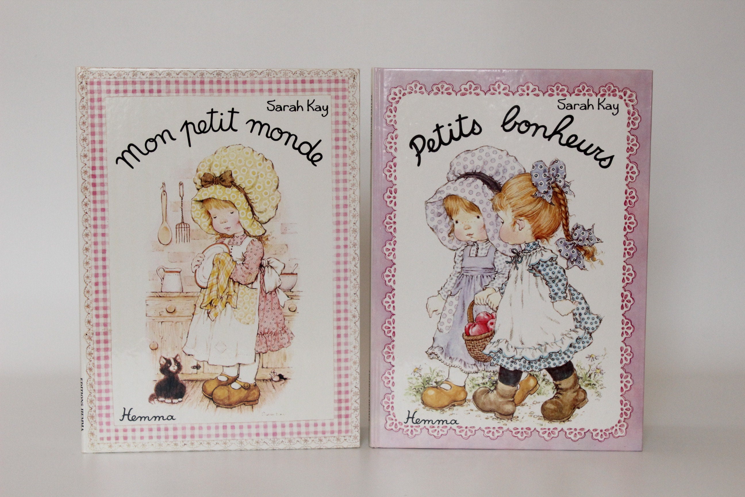 Gorgeous! Set of 2 Vintage Sarah Kay FRENCH Books, Petits Bonheurs