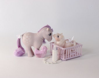 BLOSSOM with her lovely BABY and accessories! Vintage &quot;My Little Pony&quot; G1, 1982-1984, Made in Hong Kong