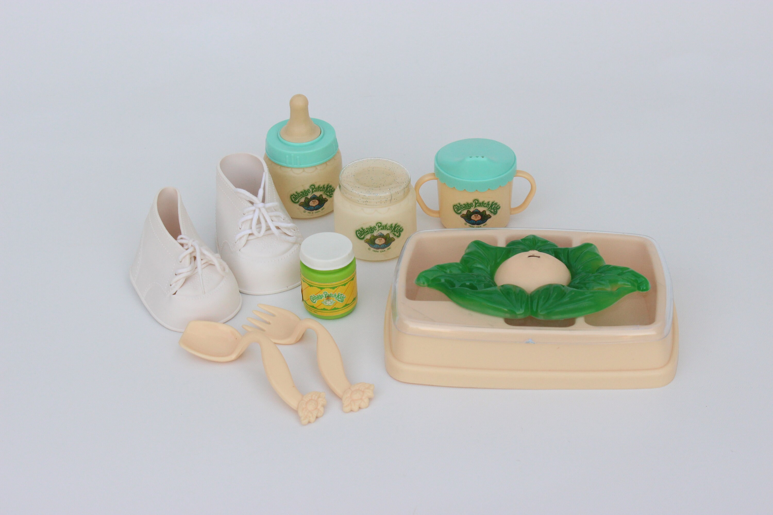 Vintage Cabbage Patch Kids High CHAIR With Baby FEEDING Set 