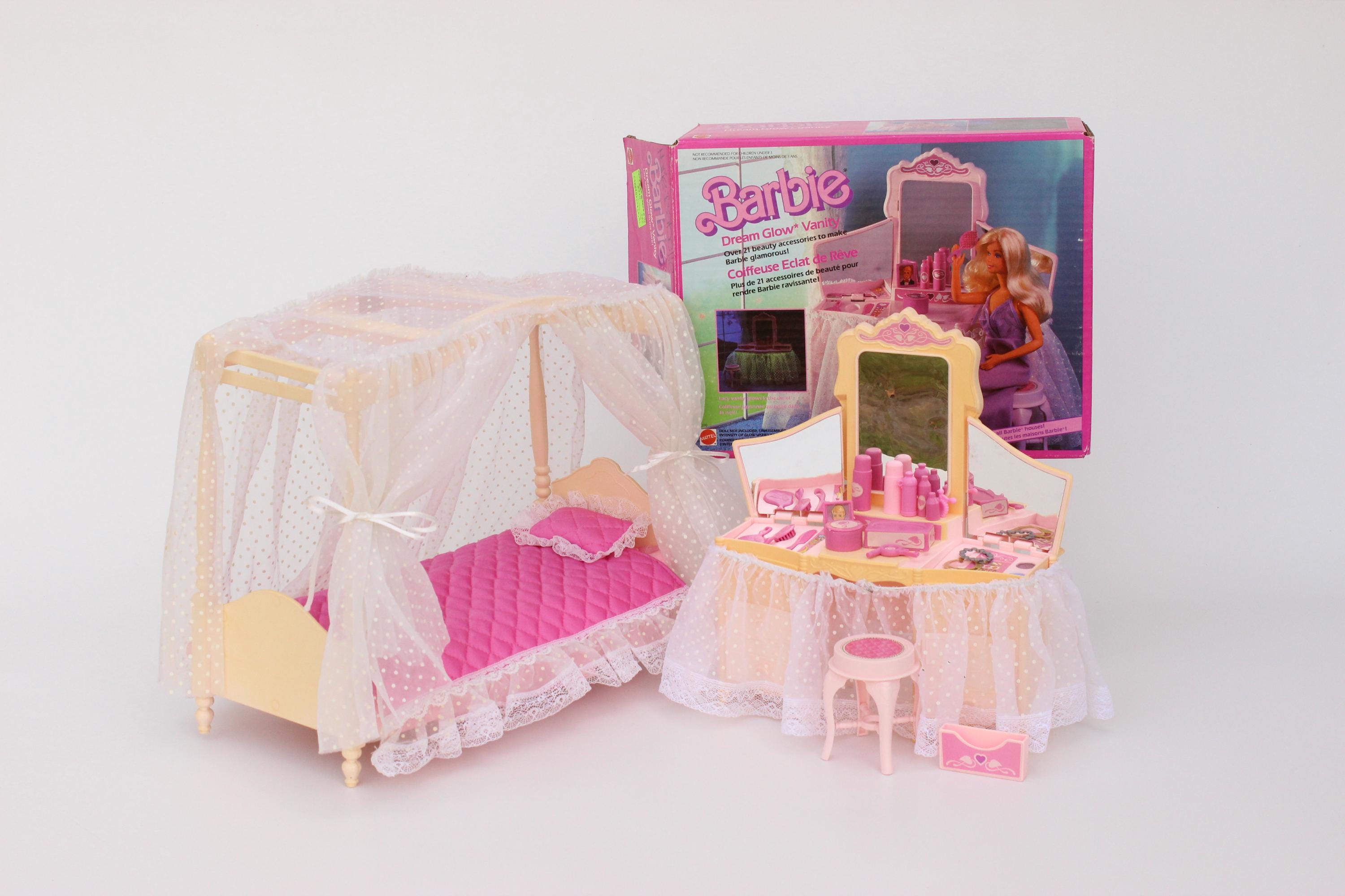 Vintage BARBIE Bedroom Set Dream Glow Vanity Bed Mattel Toys 1985 Etsy Canada