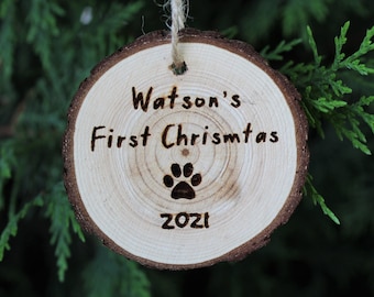 パーソナライズされた犬の初めてのクリスマスボール、子犬の初めてのクリスマス、クリスマスボール、ペット愛好家へのギフト、犬好きのクリスマスオーナメント、新しい子犬