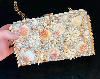 Pochette con conchiglie fatta a mano – Borsa Mermaidcore di lusso, borsa iconica ispirata all'oceano
