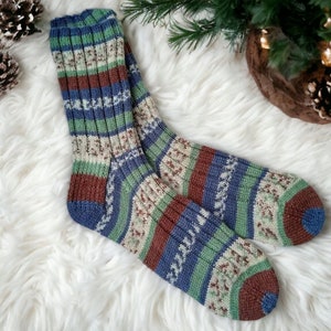 Handgebreide sokken van merinomix, gezellige gestreepte casual sokken in blauw, groen, bruin, perfecte valentijnssokken voor mannen en vrouwen, kerstcadeau