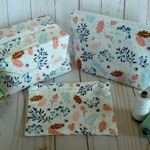 Original Cosmetic Bag Set in Fall Feather Floral