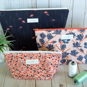 Charleston fabric Collection Wide Open Zip Pouch set/ cosmetic set/ travel set