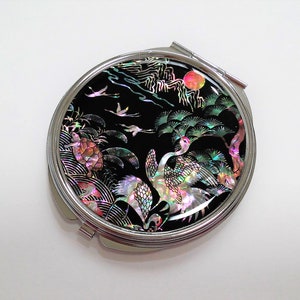 Mother of pearl Cosmetic mirror, Compact mirror, Makeup mirror, Handbag/Purse mirror, Bridesmaid gift, Gift for her, mom