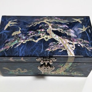 Mother of Pearl Jewelry box, Jewelry case, Jewelry storage, Wooden box, Pine tree & Cranes, Blue, Purple 2 colors